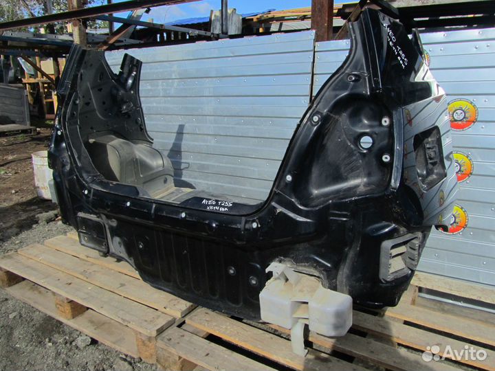 Панель задняя (ниша багажника) Aveo T255 хетчбек