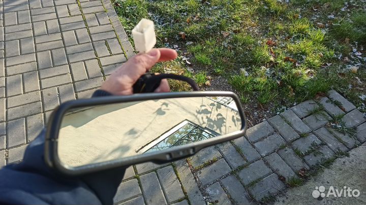 Зеркало с автозатемнением и экраном Шевроле Нива