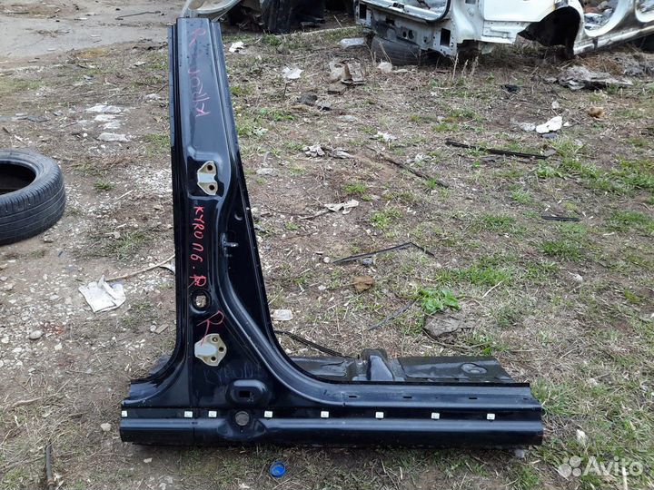 Порог правый SsangYong Kyron