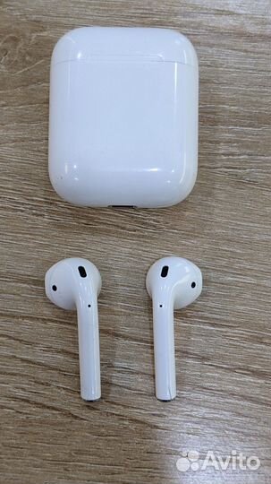 AirPods 1 поколения оригинал