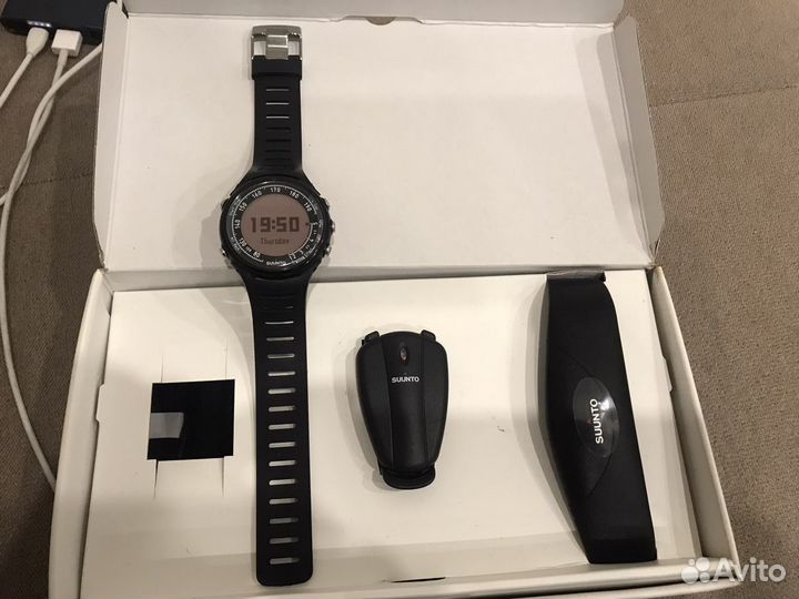 Часы suunto t3