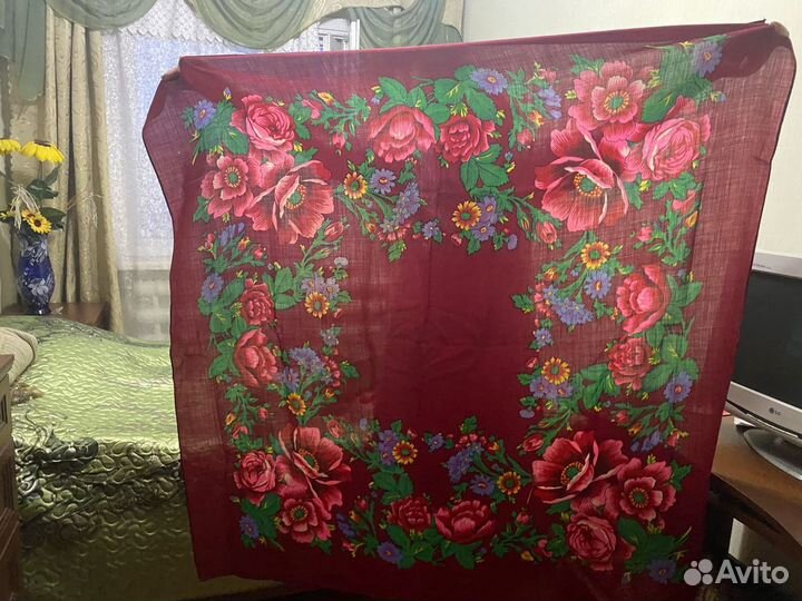 Шерстяные платки