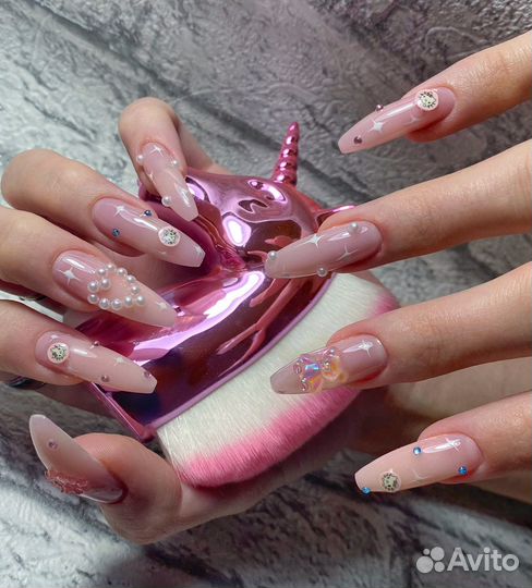 Маникюр,педикюр,наращивание