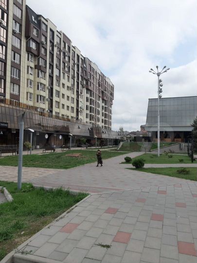 5-к. квартира, 200 м², 10/11 эт.