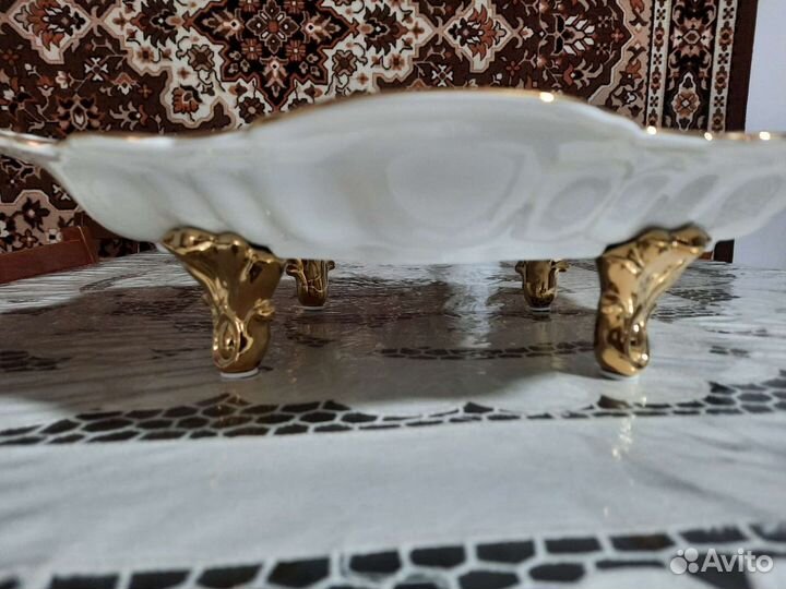 Фруктовница на ножках фарфор