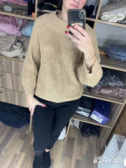 Свитер