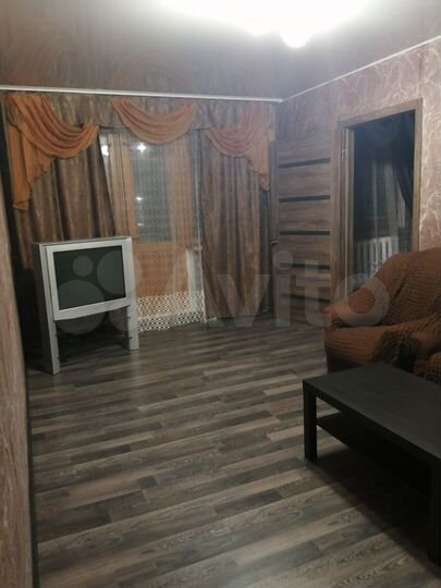 3-к. квартира, 64 м², 2/5 эт.