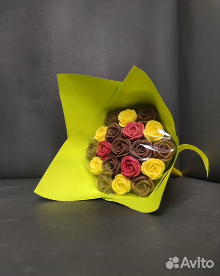 Розы из Бельгийского Шоколада - 19 шт в Букете