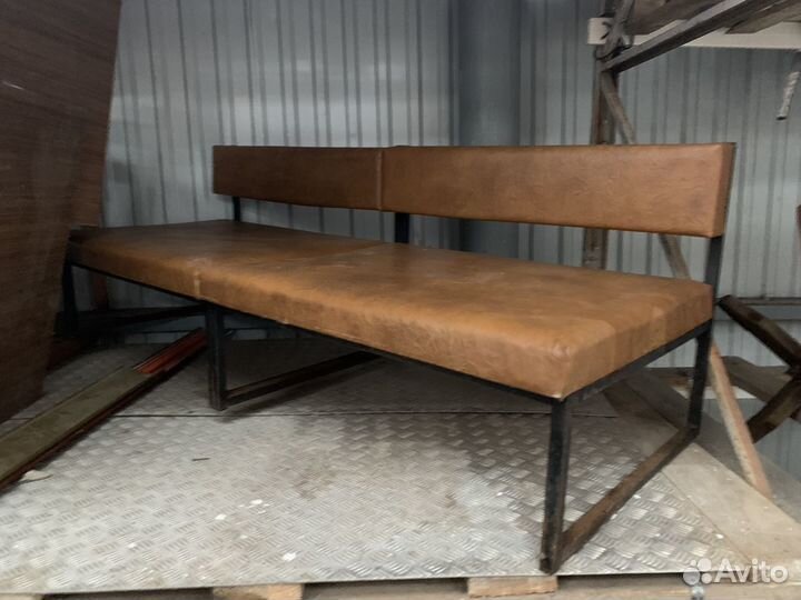 Диван стальной каркас эко кожа 200х76х71