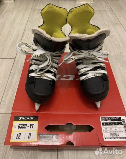 Коньки детские CCM 9350 YTH 12