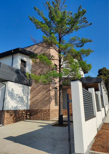 Дом 600 м² на участке 15 сот.