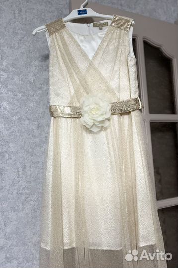 Нарядное платье