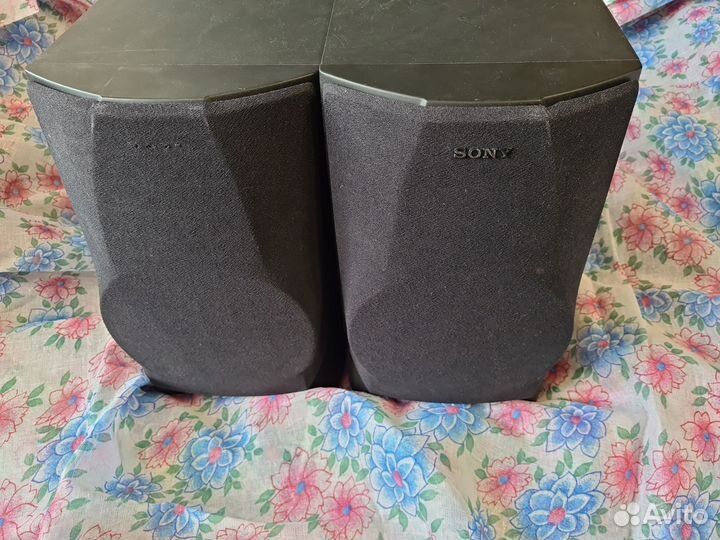 Музыкальные колонки Sony