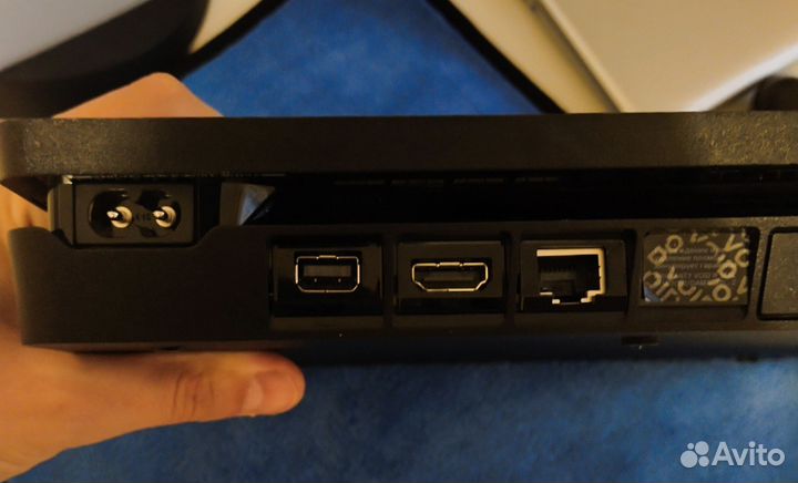 Sony PS4 slim 1tb
