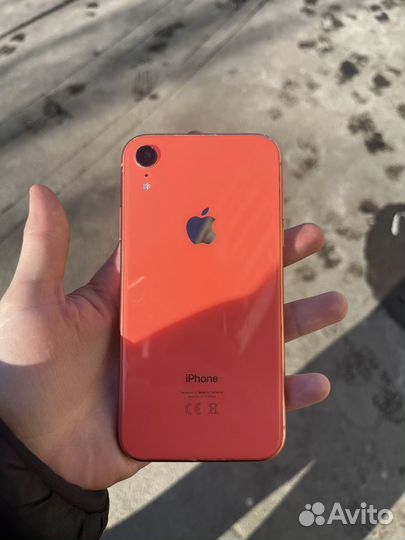 iPhone Xr, 64 ГБ