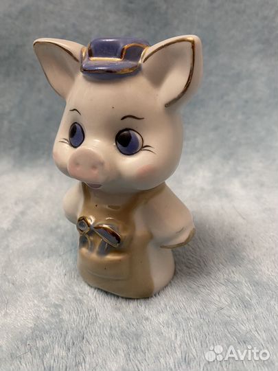 Фарфоровые статуэтки