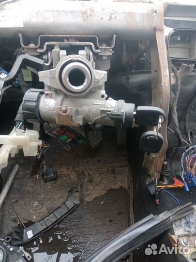 Замок зажигания Volkswagen Polo 5 (RUS)