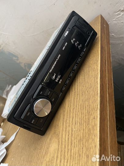 Магнитола aura AMH 120 R