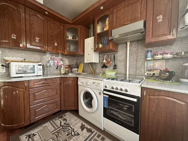 3-к. квартира, 56,5 м², 2/5 эт.