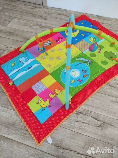 Развивающий коврик