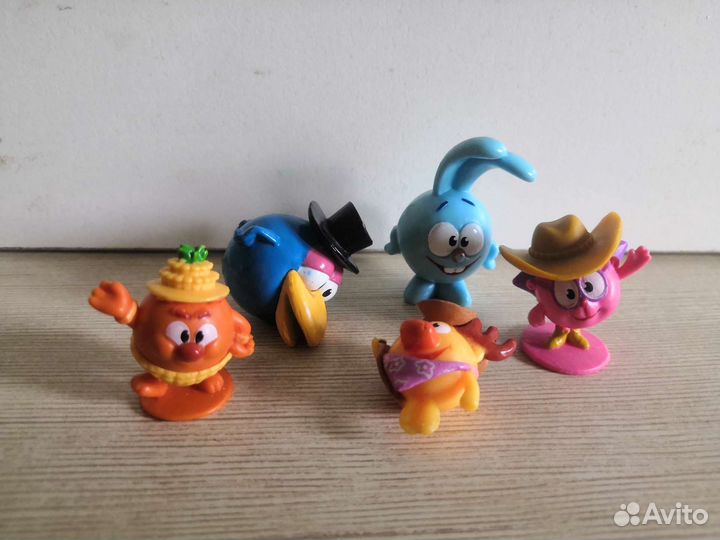 Маленькие игрушки, игрушки из киндеров