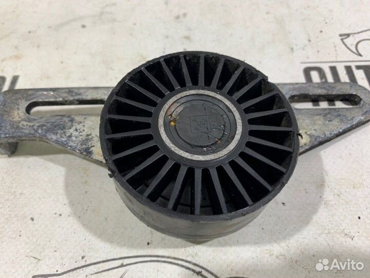 Ролик натяжитель ремня Renault Symbol K7JA700 2005