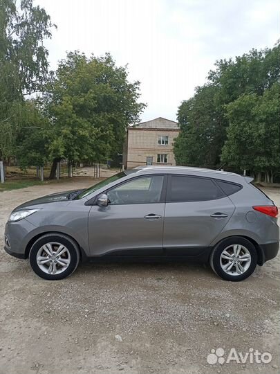 Hyundai ix35 2.0 AT, 2011, 147 000 км