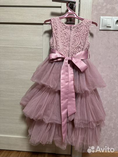 Платье праздничное для девочки