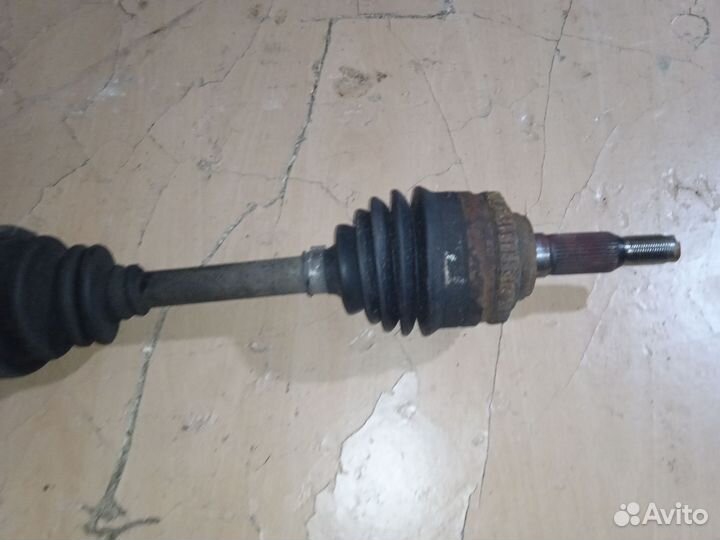 Привод левый Chevrolet Lachetti Лачетти 1.8 АКПП