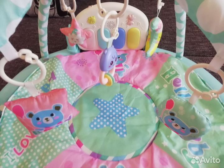 Развивающий коврик с пианино