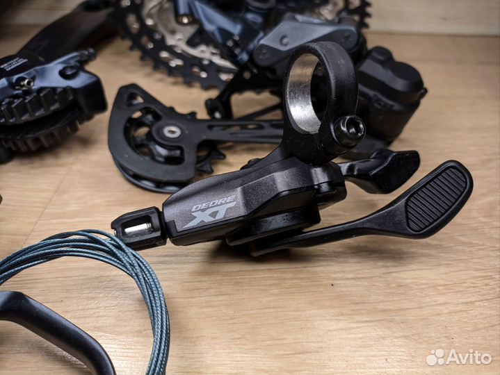 Групсет Shimano SLX / XT дербан m7100 m8100