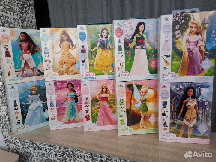 Наборы кукол Disney Story Doll