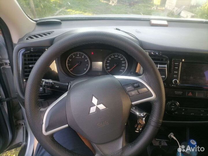 Mitsubishi Outlander 2.0 CVT, 2012, 223 000 км