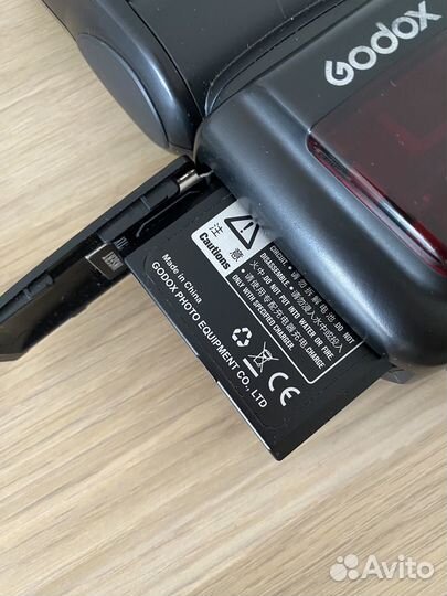 Вспышка godox v850 ii