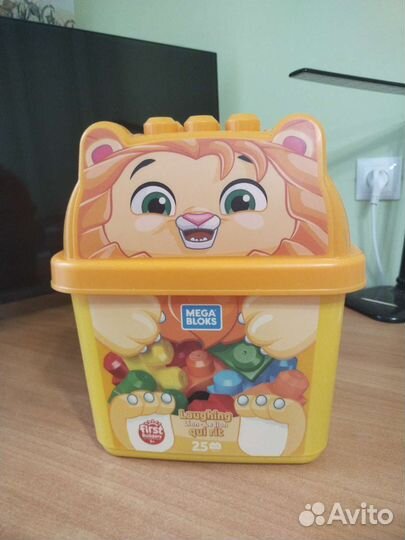 Конструктор Mega Bloks зверинец Лев