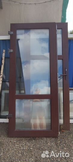 Стеклопакет с дверью витраж