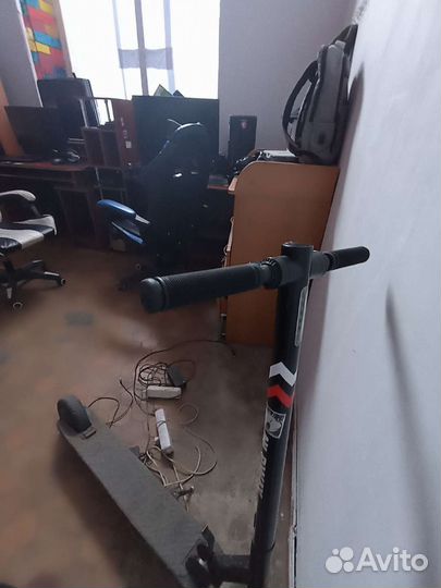 Самокат взрослый электрический бу