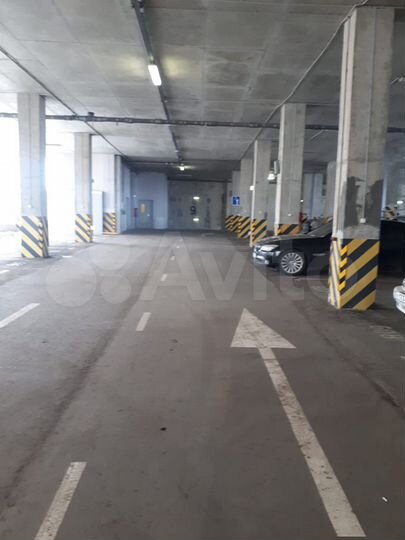 Машиноместо, 15 м²