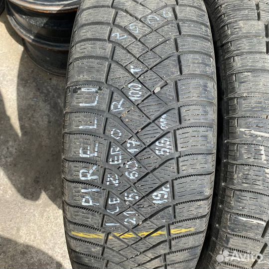 Pirelli Ice Zero FR 215/60 R17 100T