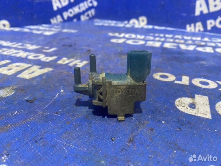 Вакуумный клапан Toyota Mark 2 седан 1G-FE 2004