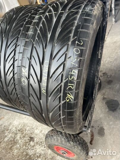 Hankook Ventus V12 Evo K110 205/45 R16