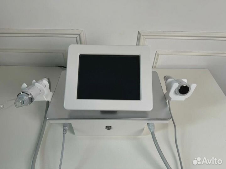 Аппарат микроигольчатого РФ лифтинга