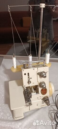 Оверлок для швейной машины