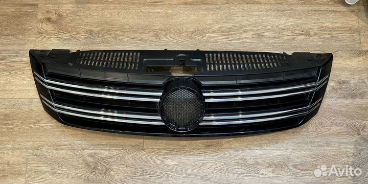 Решетка радиатора для Volkswagen Tiguan (Аналог)