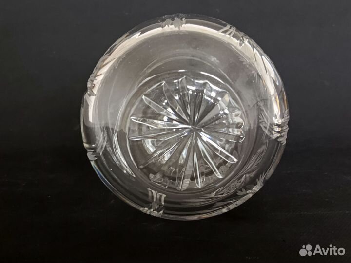 Графин кувшин