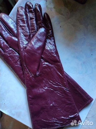 Перчатки женские, рукавицы