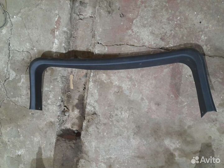 Обшивка крышки багажника Кайрон Ssang Yong Kyron