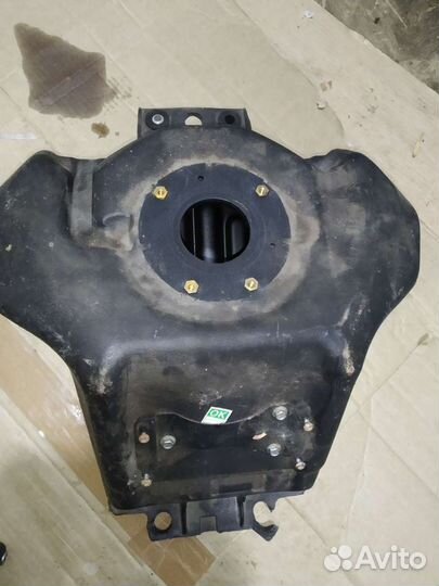 Бензобак ктм дюк 125