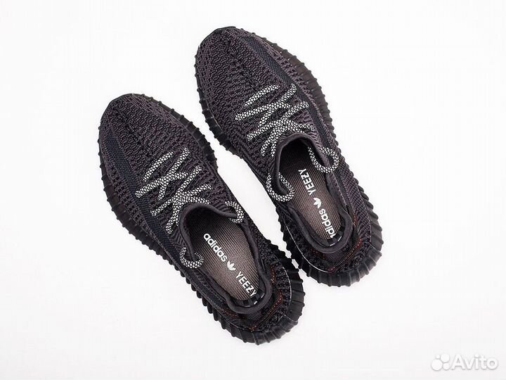 Кроссовки Adidas Yeezy Boost 350 v2 Black (36-45)