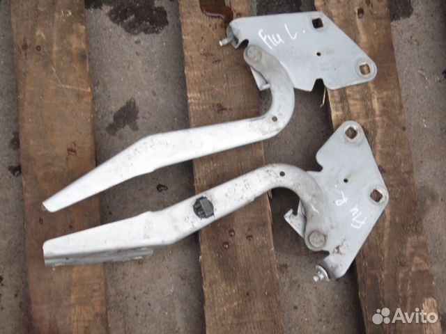 Петли капота правая и левая Рено Флюенс